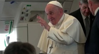 Franciszek zmienia zdanie. Papież chce się spotkać z Putinem i Zełenskim