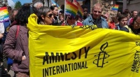 Głupota, cynizm? Amnesty International atakuje Ukrainę. Putin się cieszy